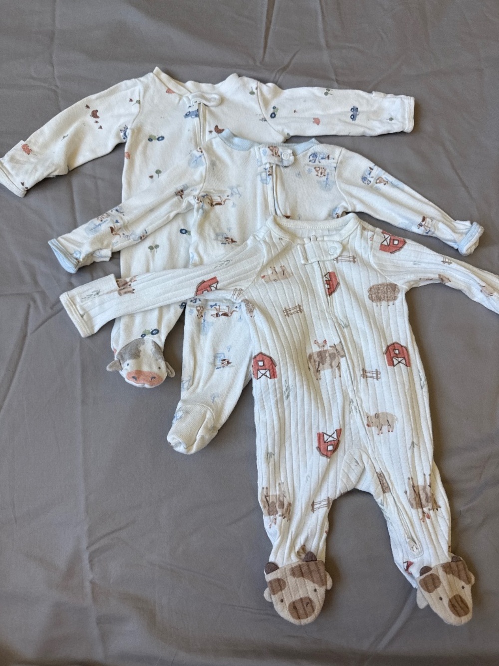 Carter’s Animal Pattern Newborn Sleepers Bundle